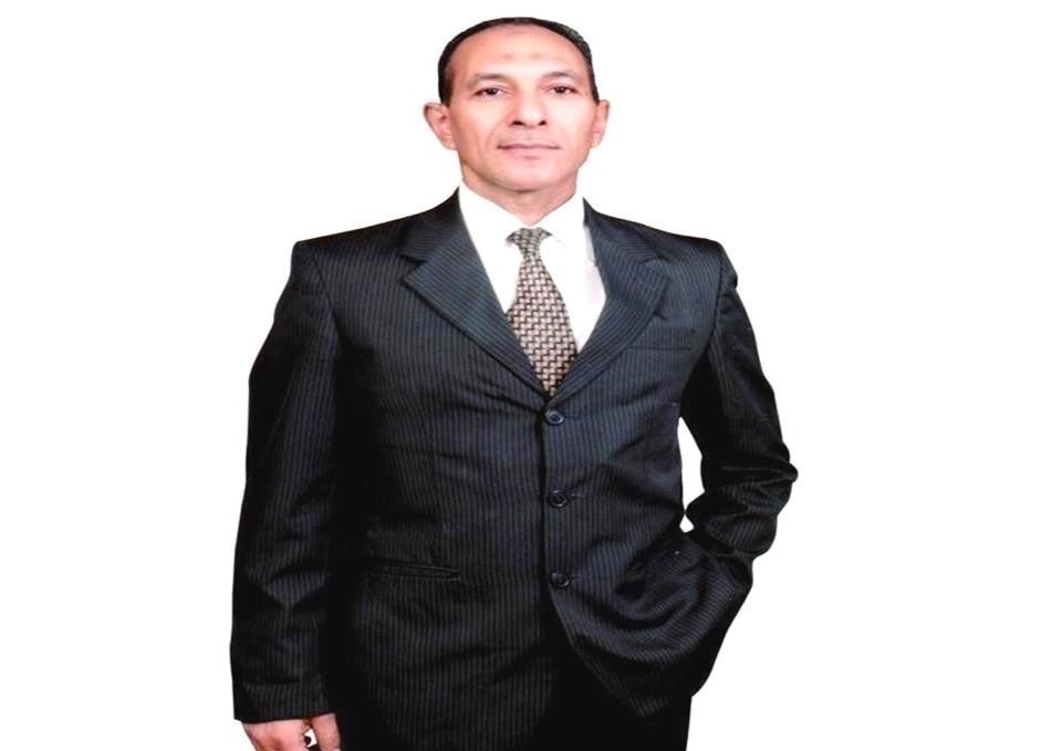 طارق-مجلس-(1).JPG